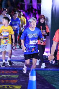 BIB: 4380, 3382
                            <button type="button" onclick="openModal(26242009)" class="btn btn-primary btn-sm float-right btn-popup" data-toggle="modal" data-target=".modal-high-quality">
                        <i class="fas fa-shopping-cart"></i> Add to Cart
                    </button>
                                            <button type="button" onclick="isThisMe(26242009, true)" class="btn btn-success btn-sm float-right btn-popup btn-isme hidden" data-toggle="tooltip" data-placement="bottom" title="นี่คือรูปของคุณใช่ไหม คลิกที่นี่เพื่อเอาเข้าอัลบั้ม">
                        <i class="fas fa-plus"></i> Add to album
                    </button>
                    <button type="button" onclick="isThisMe(26242009, false)" class="btn btn-warning btn-sm float-right btn-popup btn-isnotme hidden">
                        <i class="fas fa-ban"></i> Remove from album
                    </button>